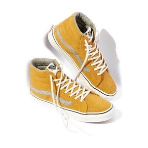 Vans Skater Hi Top Sneakers in Vintage Suede